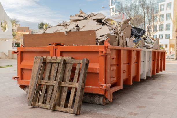 Best Commercial Cleanout Services  in East Meadow, NY