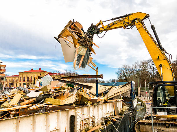 Debris Removal in East Meadow, NY